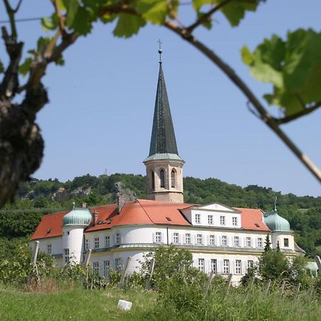 Schloss Gumpoldskirchen Eksteriør billede